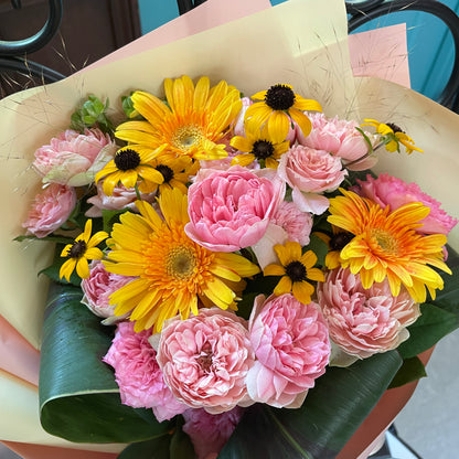 bouquet -yellow&pink-